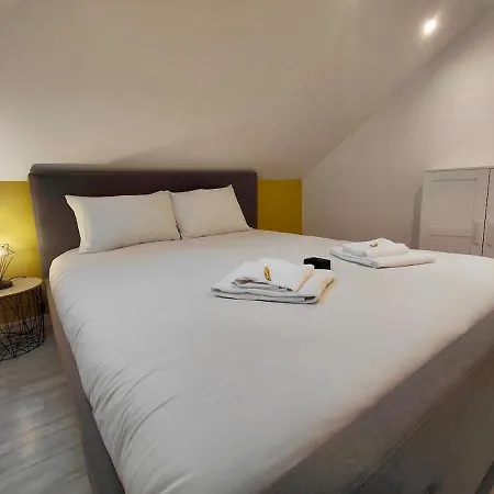 C Coispine T3 Confortable En Bord De Meuse