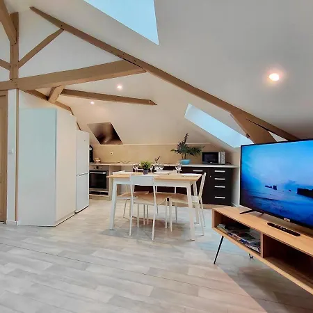 C Coispine T3 Confortable En Bord De Meuse Appartement