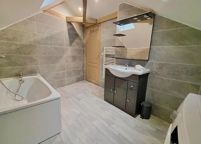 C Coispine T3 Confortable En Bord De Meuse Lägenhet *